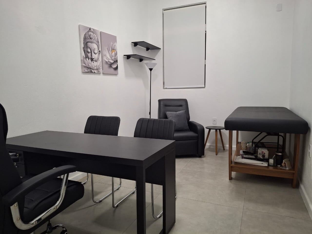 Sala de atendimento da Alessandra Passos e do Dr. Genilton Passos